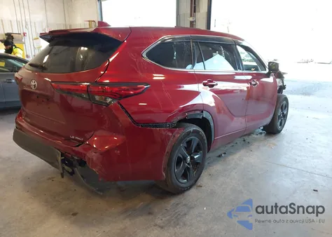 2021 Toyota Highlander Le z USA, uszkodzony, nr VIN 5TDBZRBH3MS110954